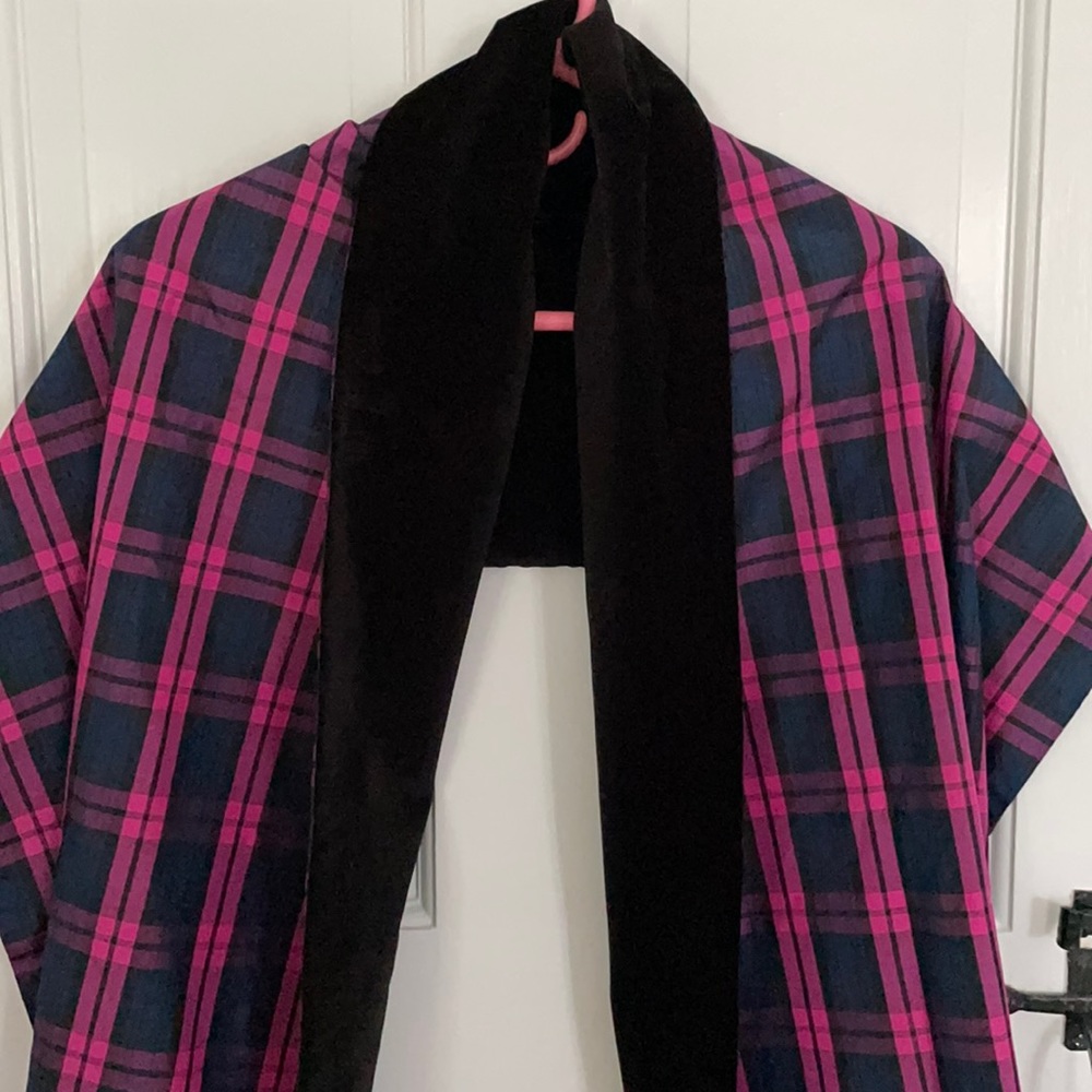 🎉HP🎉Vineyard Vines Reversible Wrap/Shawl